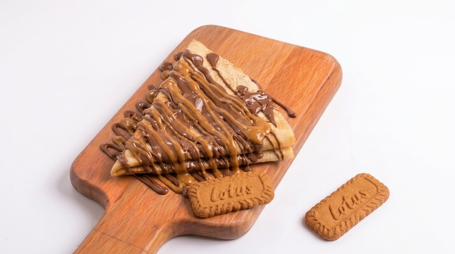 Lotus Crepe.